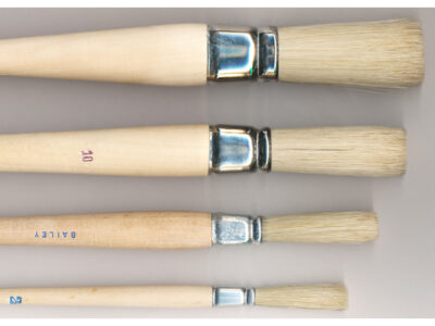 Y 130 Stencil brush round CLEARANCE